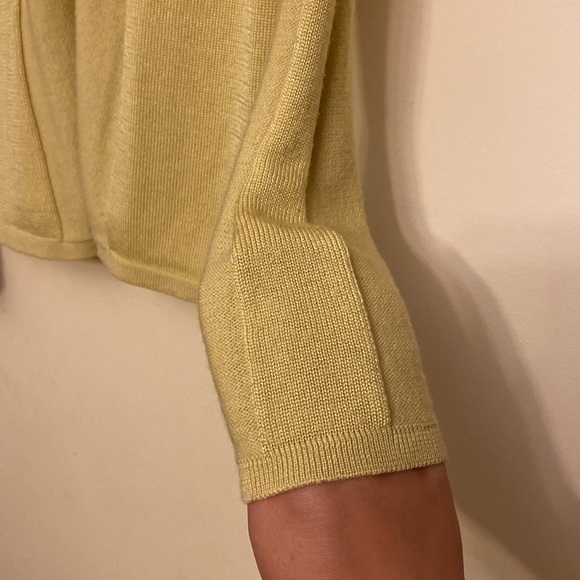 Jones New York yellow greenish front open sweater - Picture 6 of 12